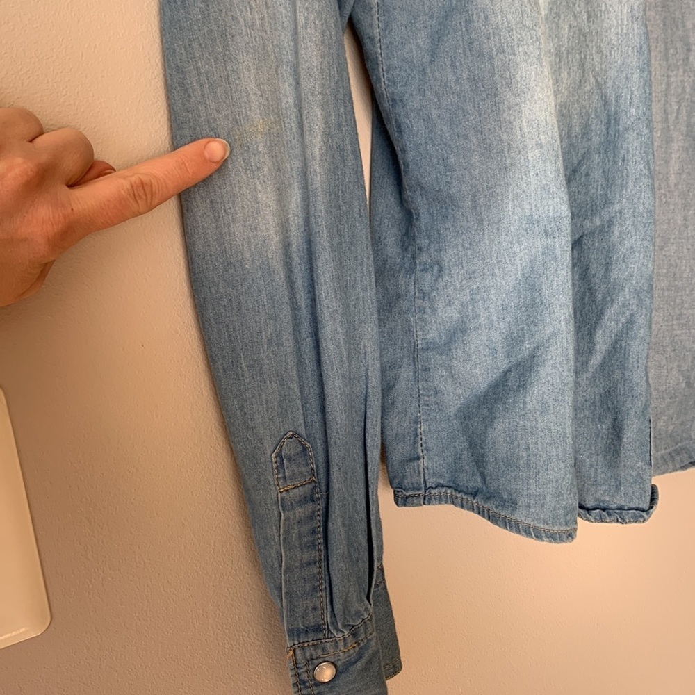 Light Weight Denim Button Up - image 7